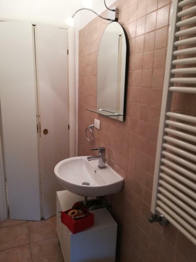 Pisolo Casa Vacanze Nuovo Appartamento Vicino All'Ospedale Sant'Orsola Bolonya Dış mekan fotoğraf